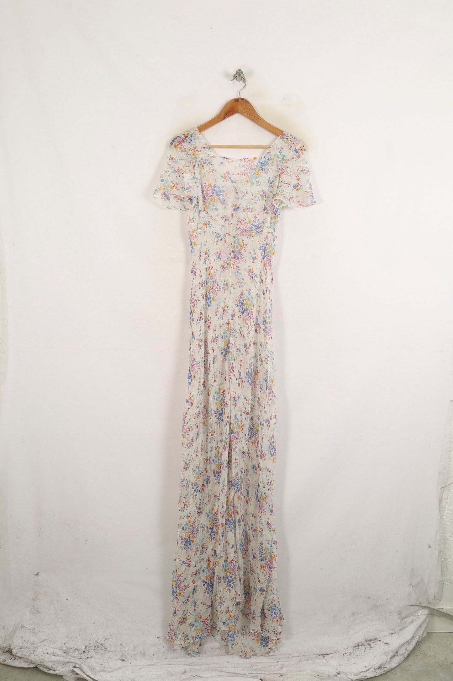 Robe Longue Blanche et Fleurie - Taille S/36