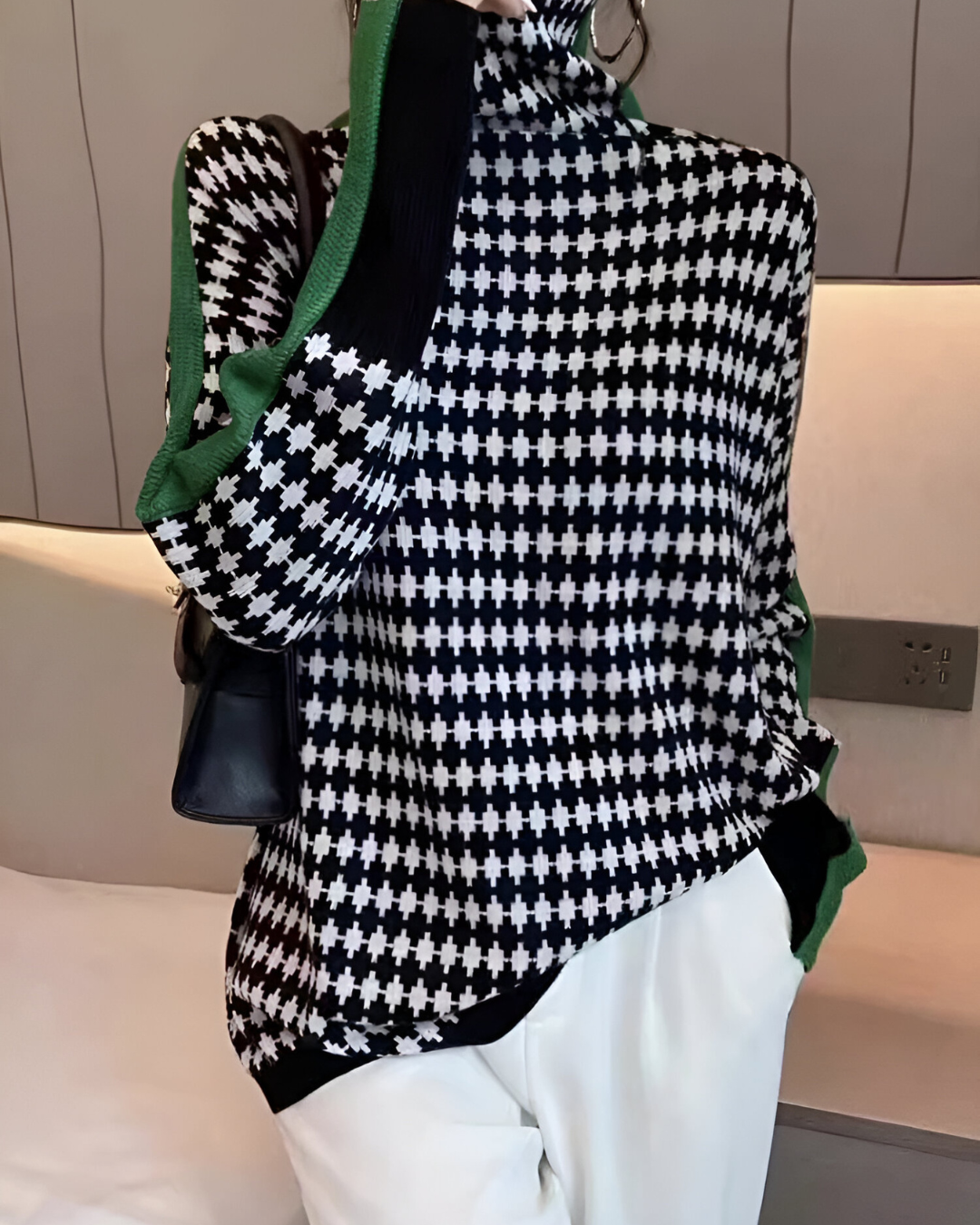 Vera™ | Col à enfiler orné d'un motif et d'un diamant