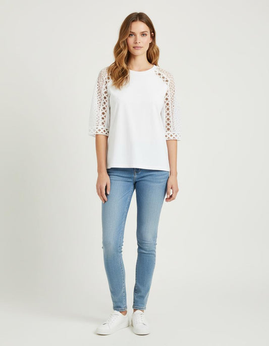 Tee-Shirt Brodé Avec Œillets - Taille M/38