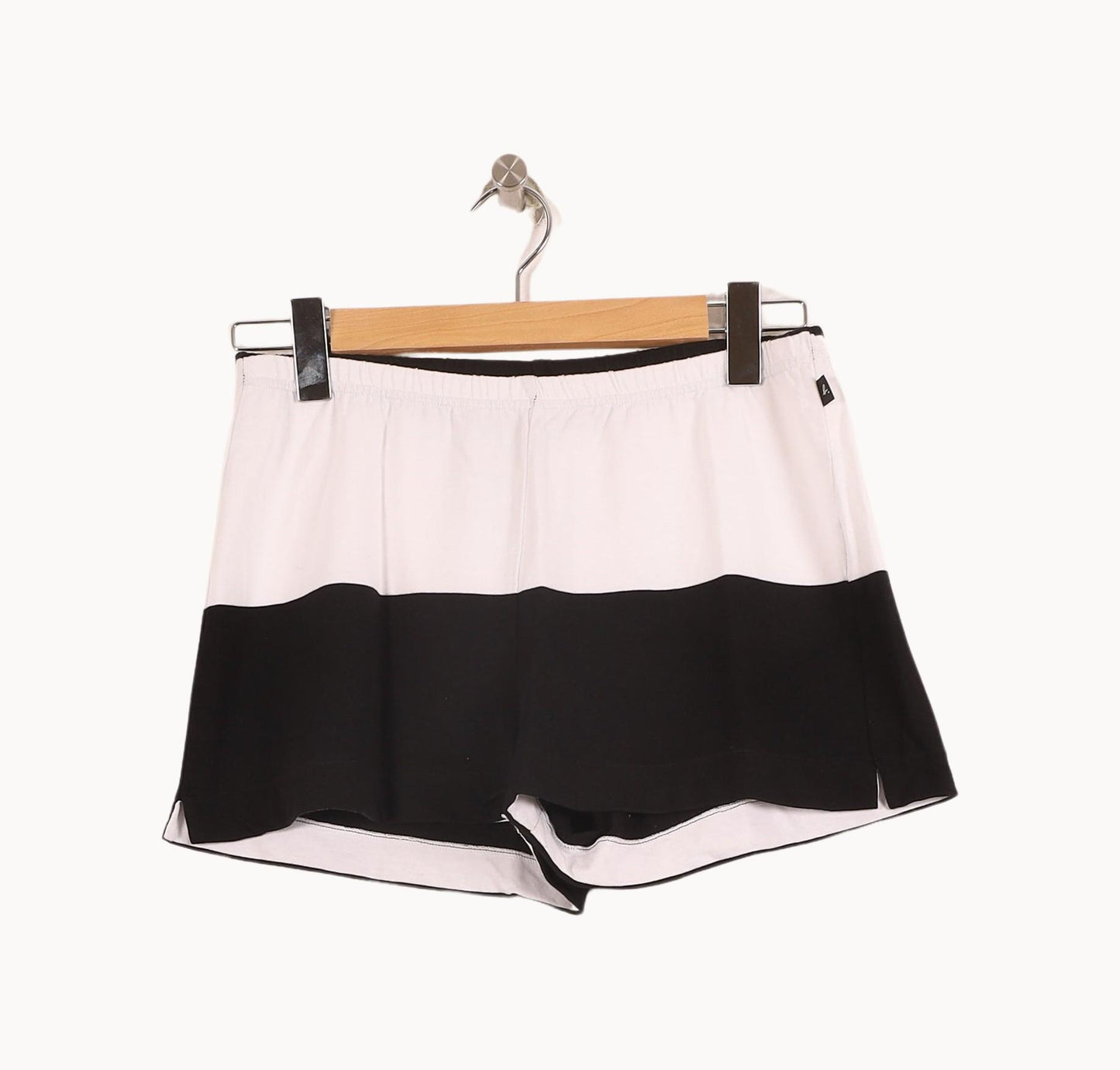Short Noir et Blanc - Taille M/38