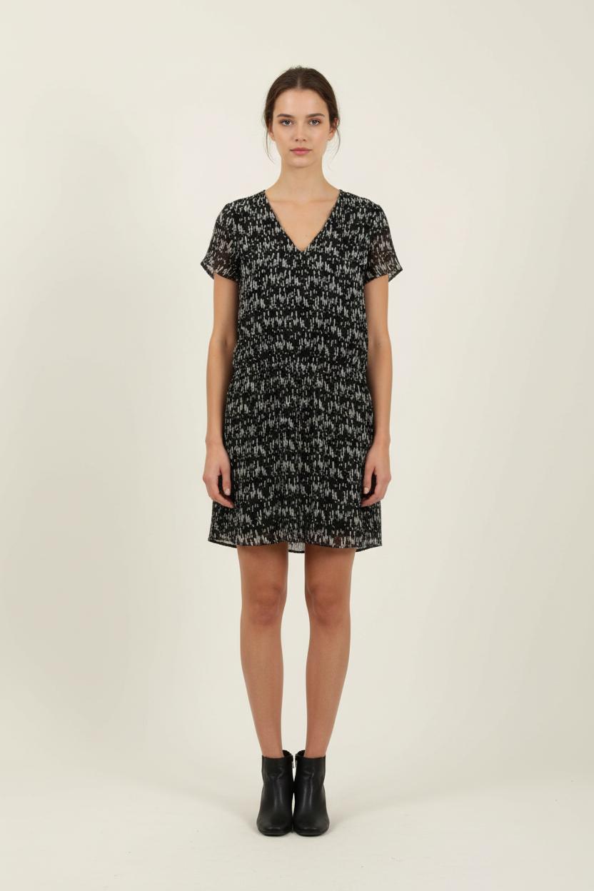 Robe Noire et Blanche - Taille XL/42