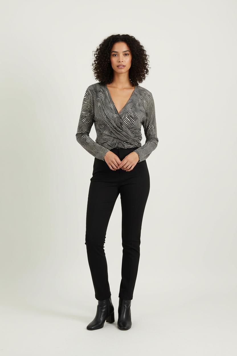 Blouse Noire et Blanche - Taille M/38