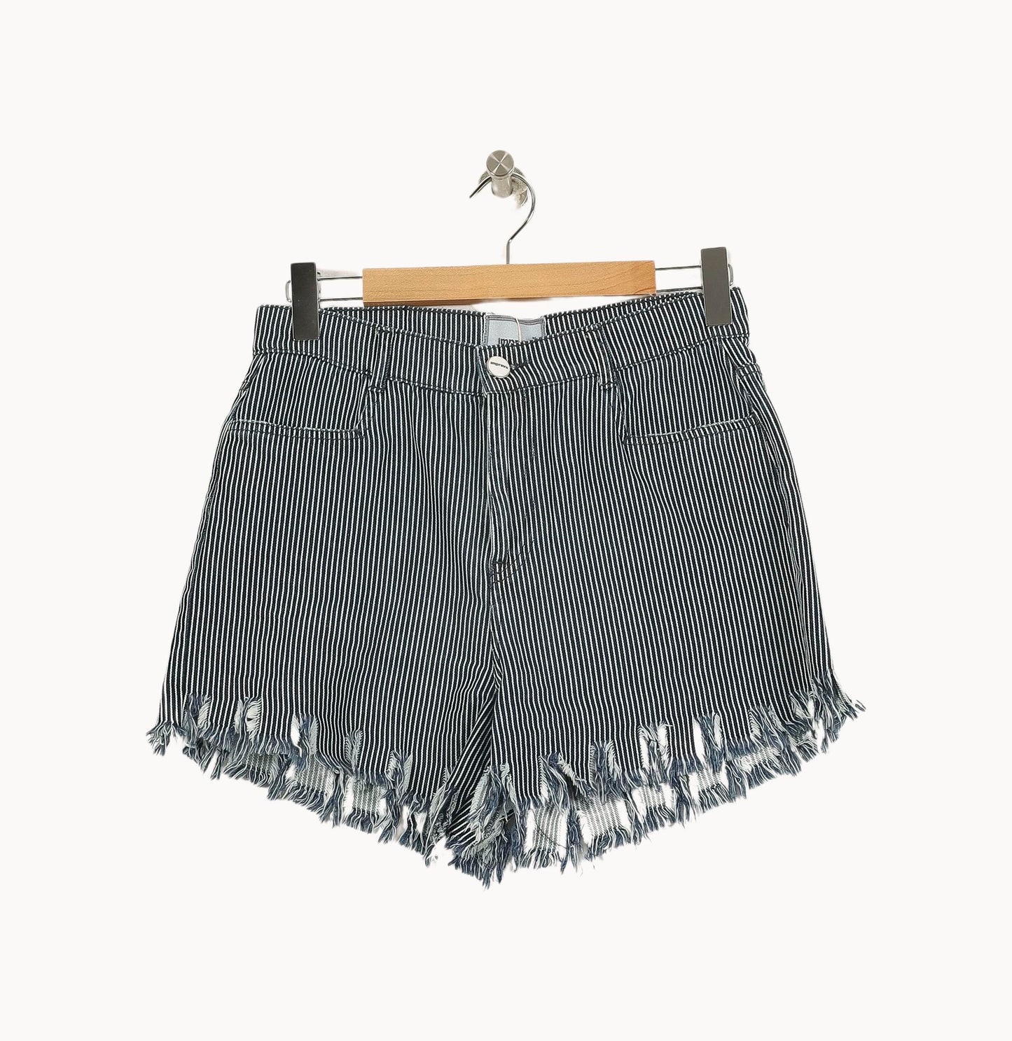 Short Rayé Noir et Blanc - Taille M/38