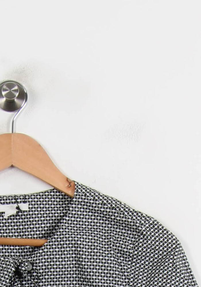 Blouse Noire et Blanche - Taille S/36