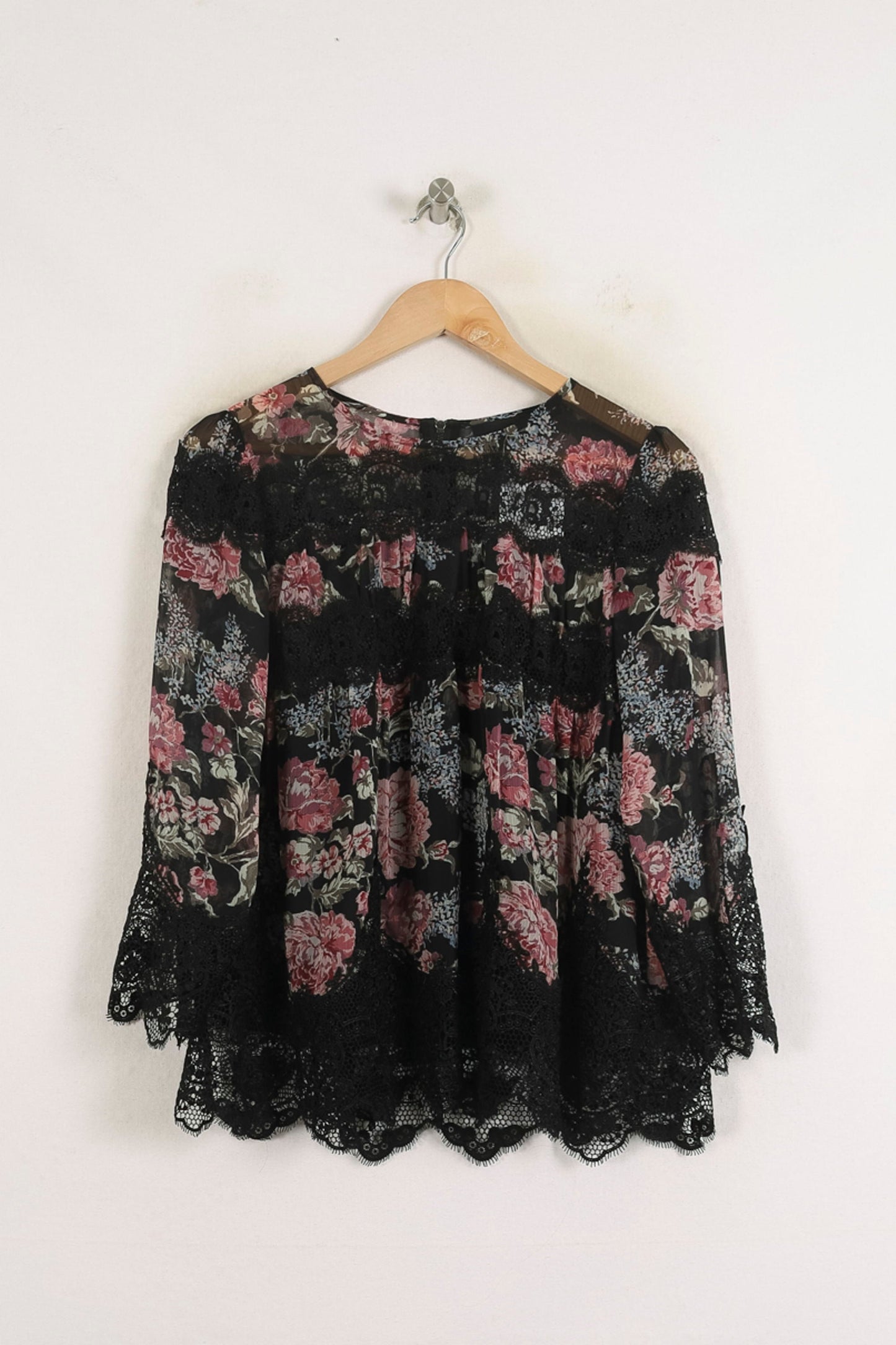Blouse Noire et Fleurie - Taille M/38
