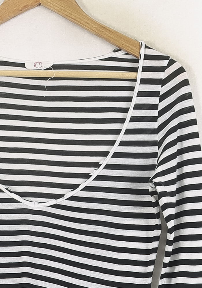 Tee-shirt Noir et Blanc - Taille T.U.