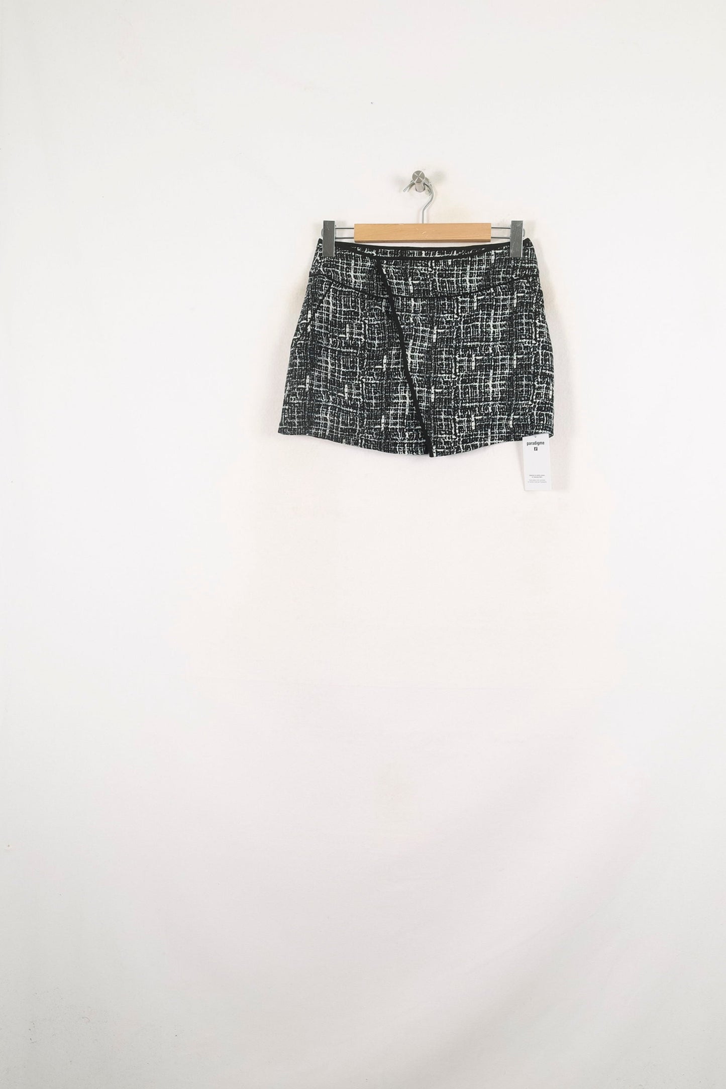 Jupe Courte Noire et Blanche - Taille M/38