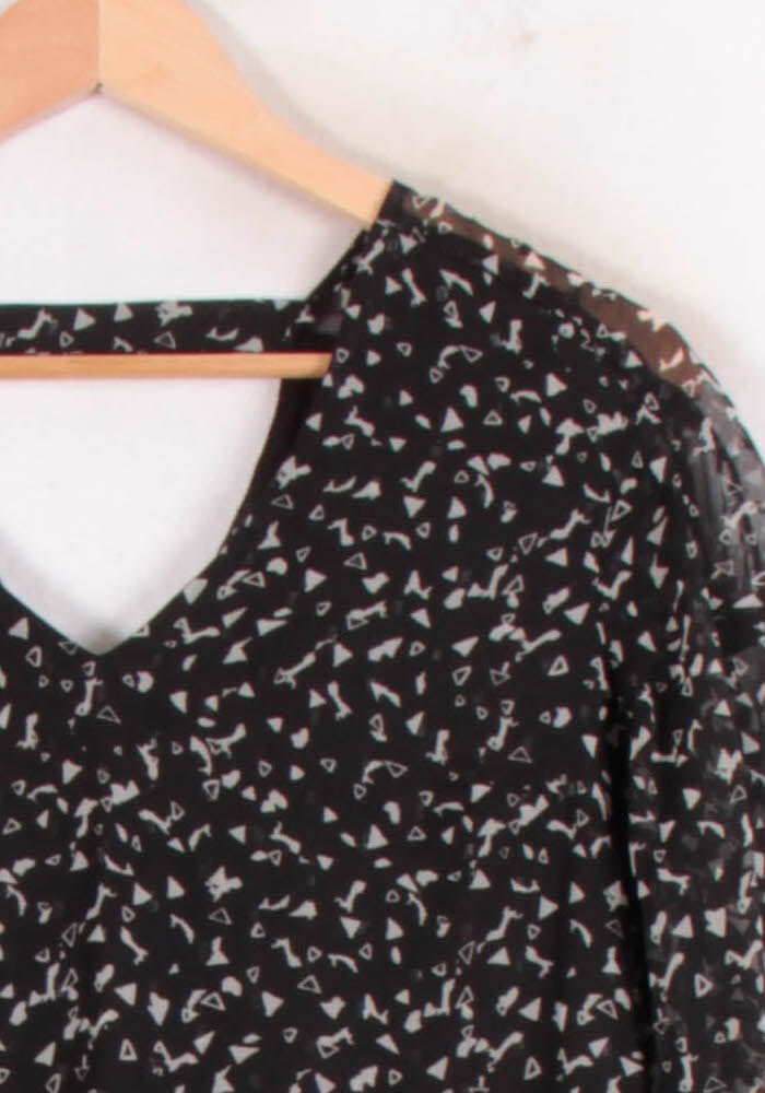 Blouse Noire et Blanche - Taille M/38