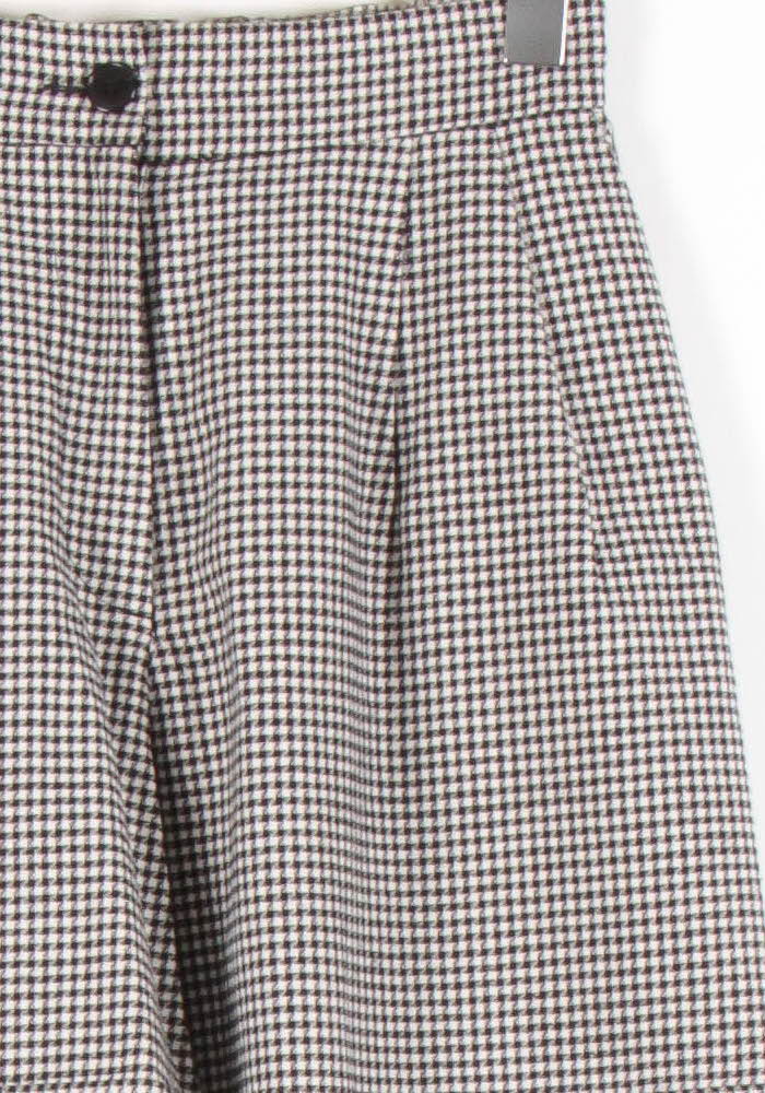 Short Noir et Blanc - Taille M/38