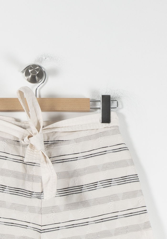 Short Rayé Beige et Noir - Taille M/38