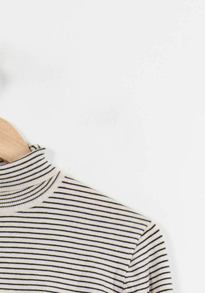 Pull Rayé Blanc et Noir - Taille M/38