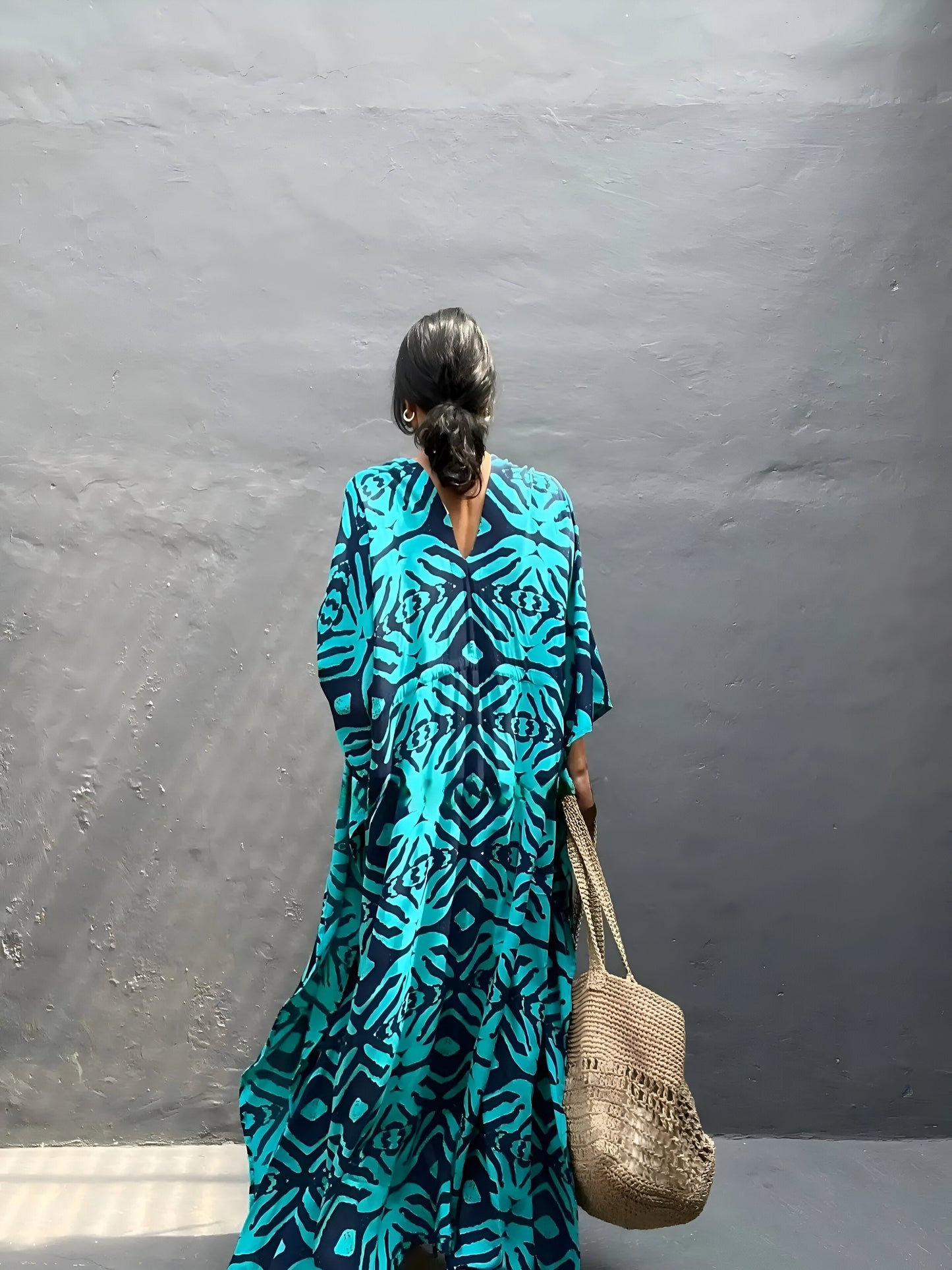 NaylaMC | Robe caftan et coton avec col et V