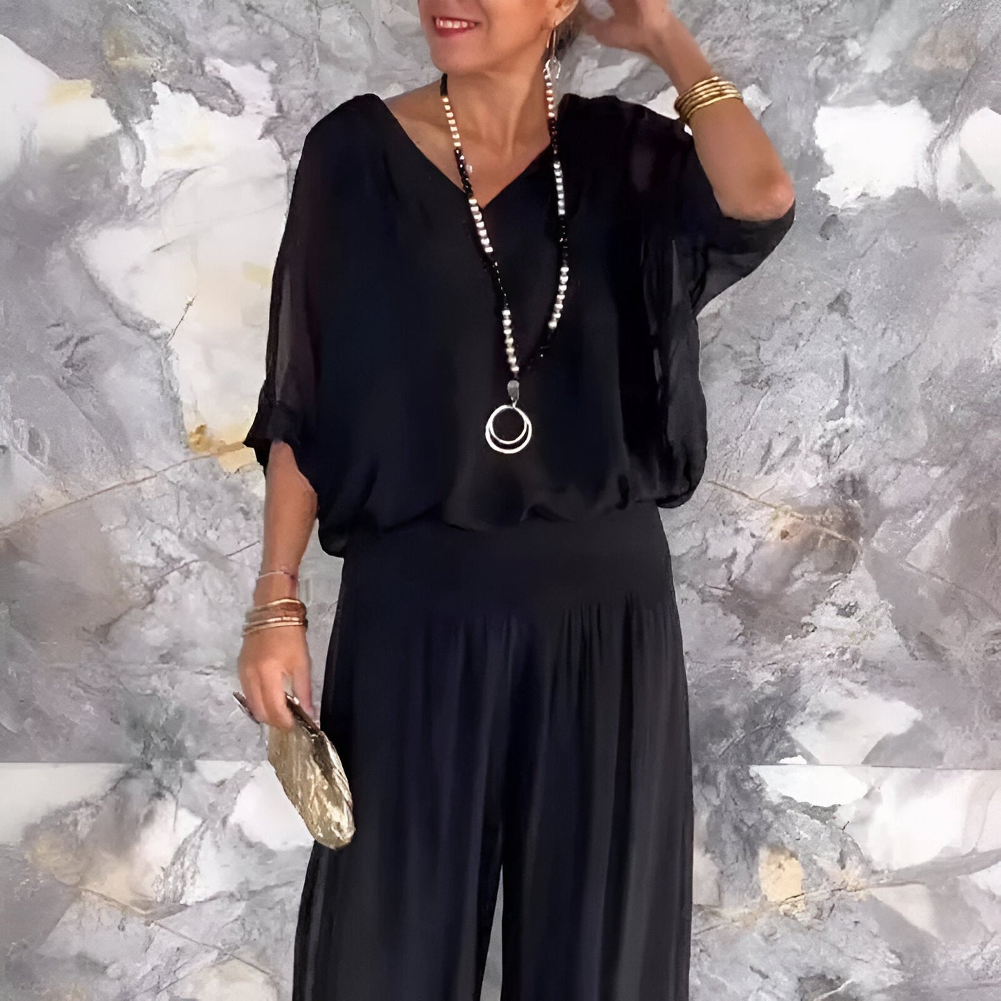 Louise™ | Ensemble élégant composé d'un haut à col roulé et d'un pantalon V