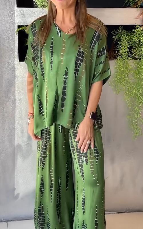 Fiera™ | Ensemble décontracté en satin à col rond